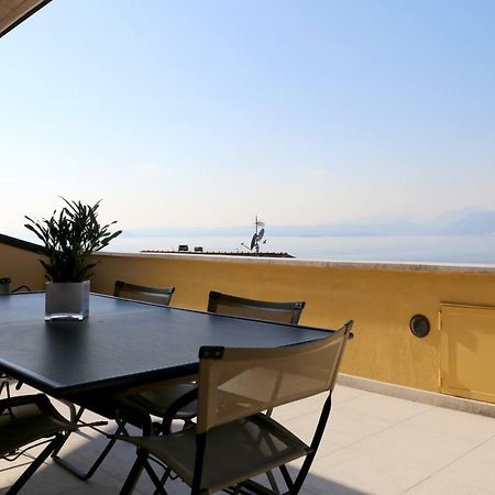 A Casa Di Emy, Lago Di Garda Torri Del Benaco Exterior photo
